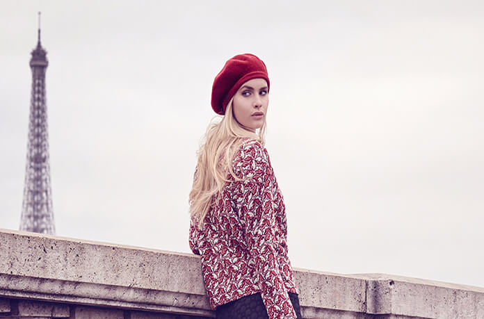 Beret femme rouge retro